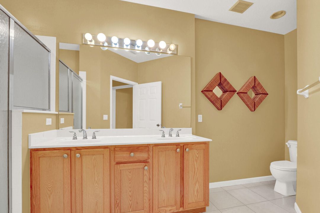 For Rent: $1,800 (2 beds, 2 baths, 1312 Square Feet)