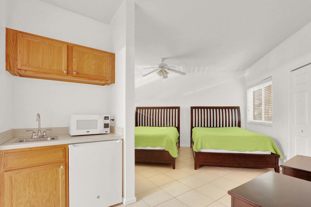 For Rent: $1,800 (2 beds, 2 baths, 1312 Square Feet)