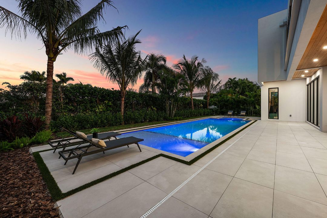 На продажу: $11,250,000 (5 спален, 7 ванн, 6985 Квадратных фут)