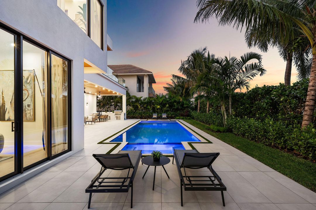 На продажу: $11,250,000 (5 спален, 7 ванн, 6985 Квадратных фут)