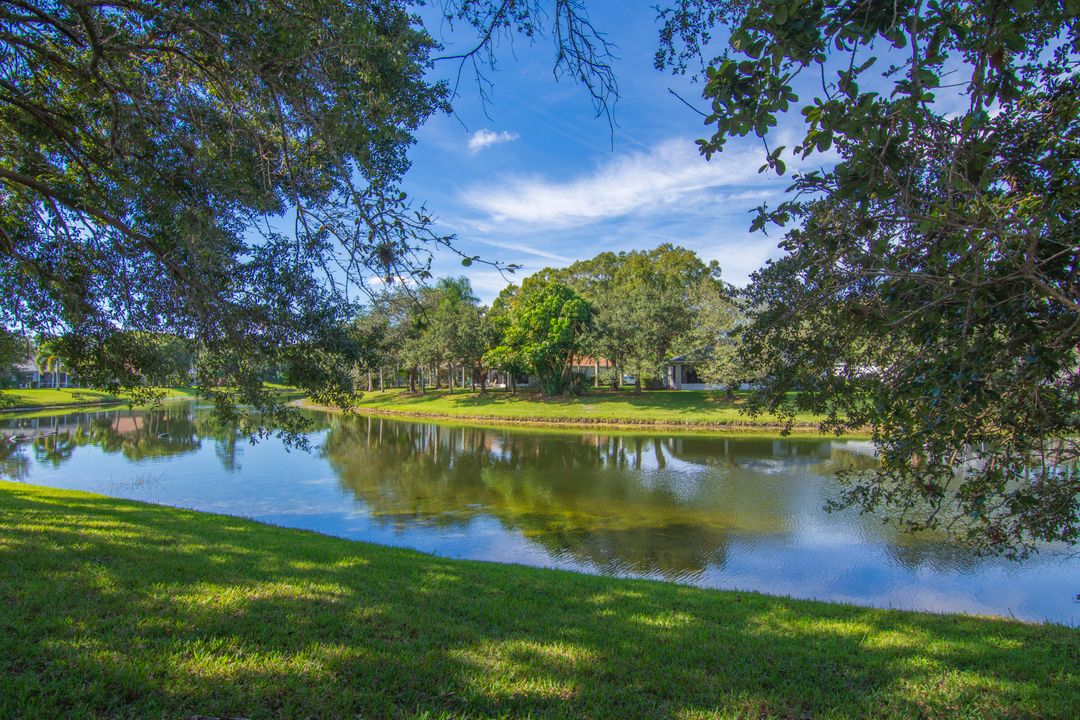 For Sale: $415,000 (3 beds, 2 baths, 1892 Square Feet)