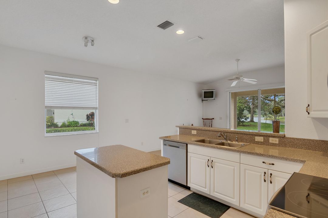 For Sale: $415,000 (3 beds, 2 baths, 1892 Square Feet)