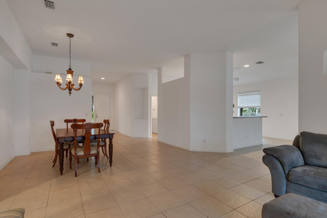 For Sale: $415,000 (3 beds, 2 baths, 1892 Square Feet)
