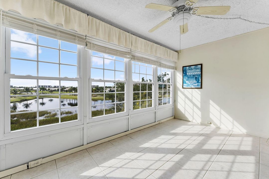 待售: $119,900 (1 贝兹, 2 浴室, 925 平方英尺)