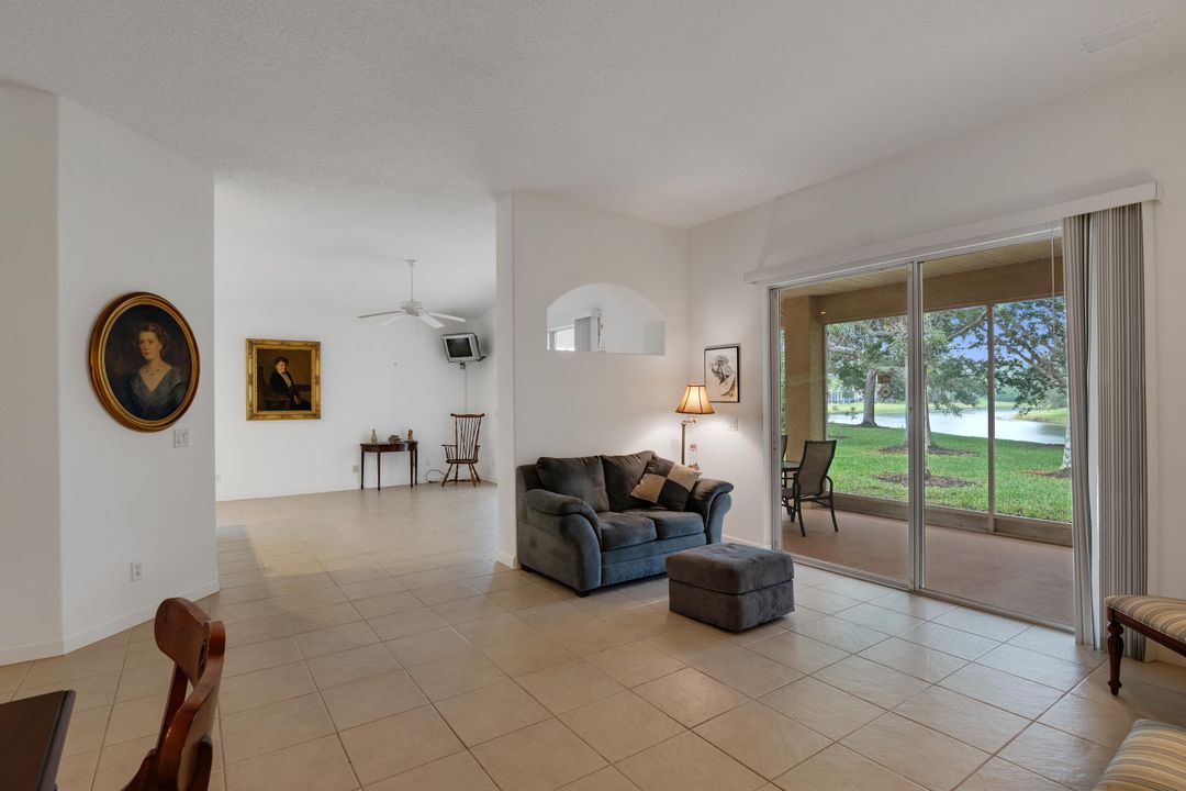 For Sale: $415,000 (3 beds, 2 baths, 1892 Square Feet)