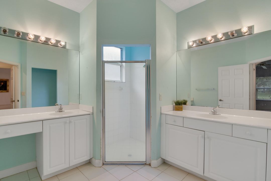 For Sale: $415,000 (3 beds, 2 baths, 1892 Square Feet)