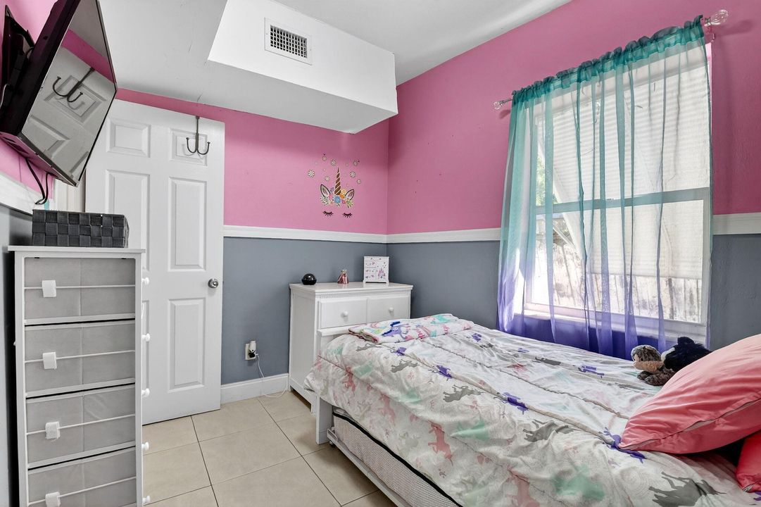 En Venta: $266,000 (2 camas, 1 baños, 714 Pies cuadrados)