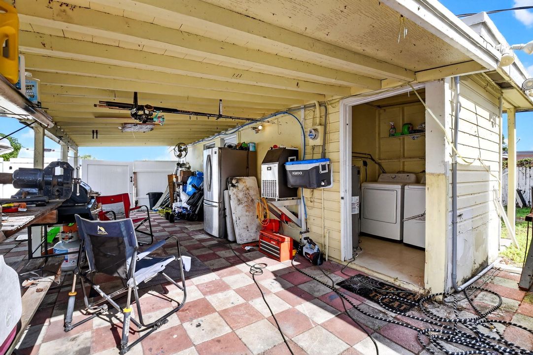 En Venta: $266,000 (2 camas, 1 baños, 714 Pies cuadrados)