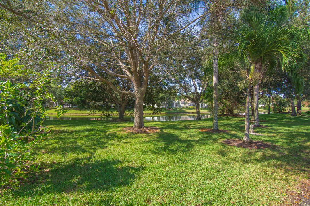 For Sale: $415,000 (3 beds, 2 baths, 1892 Square Feet)