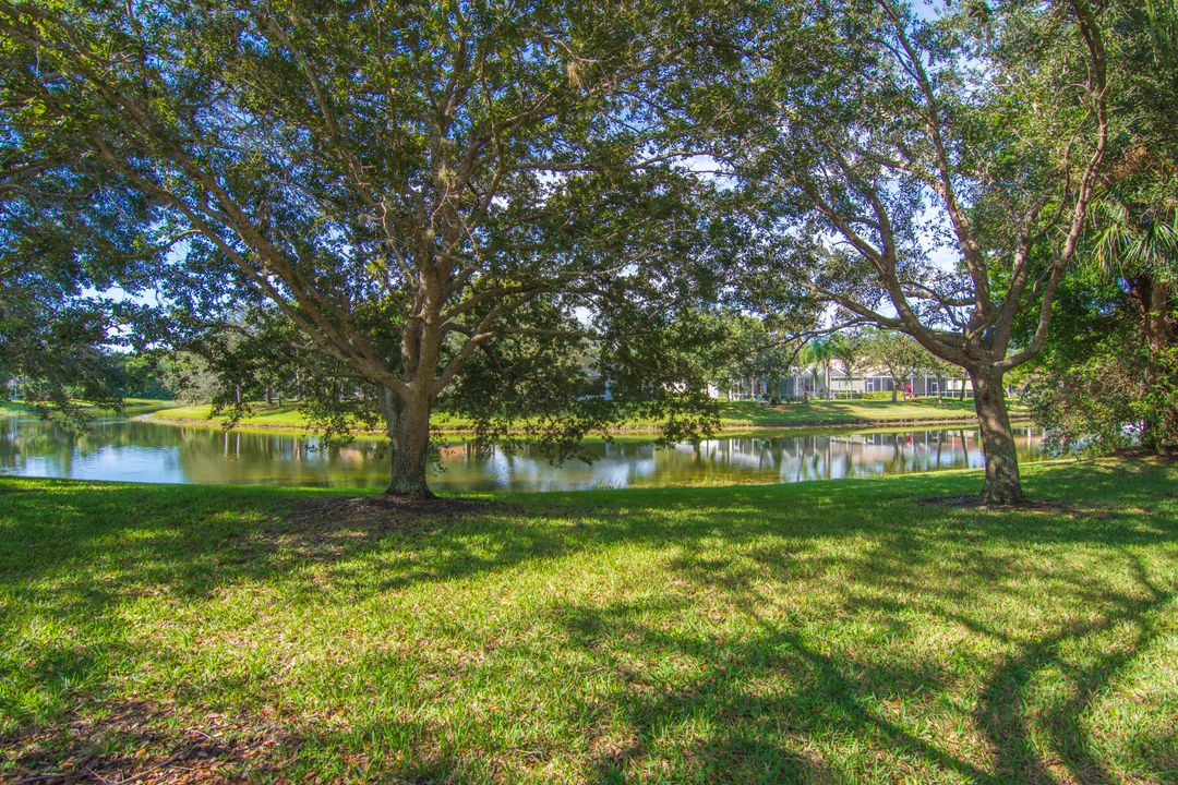 For Sale: $415,000 (3 beds, 2 baths, 1892 Square Feet)