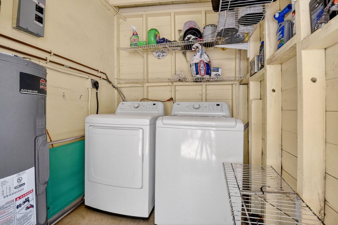 En Venta: $266,000 (2 camas, 1 baños, 714 Pies cuadrados)