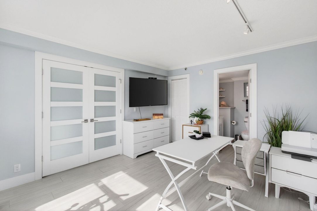 На продажу: $795,000 (2 спален, 2 ванн, 1100 Квадратных фут)