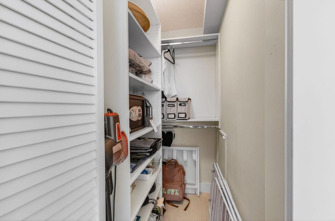 На продажу: $795,000 (2 спален, 2 ванн, 1100 Квадратных фут)