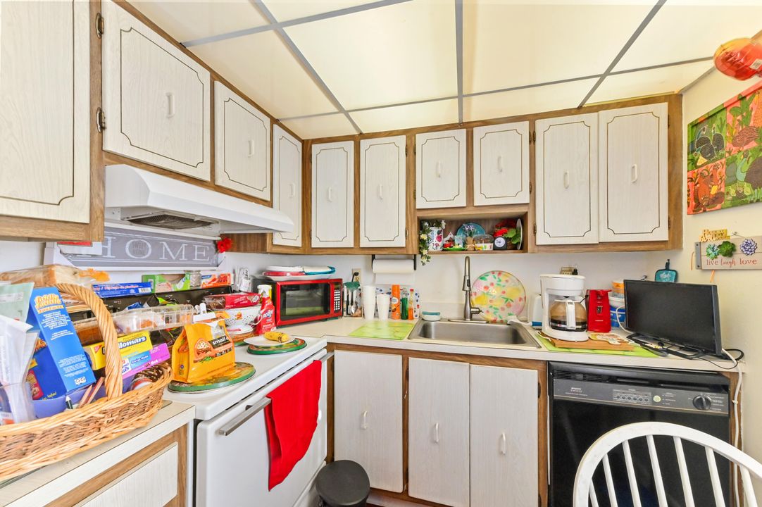 En Venta: $88,000 (2 camas, 2 baños, 907 Pies cuadrados)