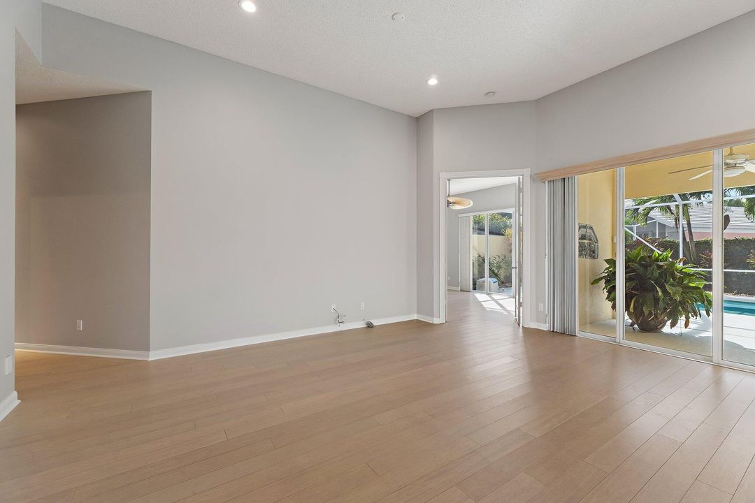 For Sale: $675,000 (3 beds, 2 baths, 1826 Square Feet)