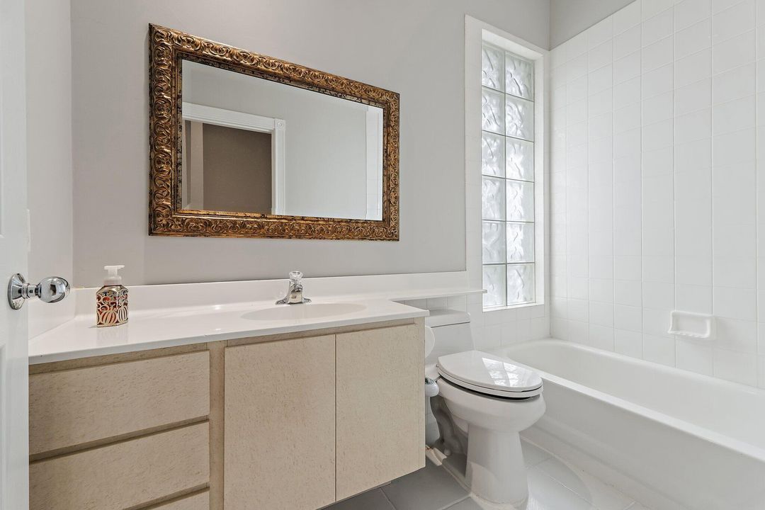 For Sale: $675,000 (3 beds, 2 baths, 1826 Square Feet)