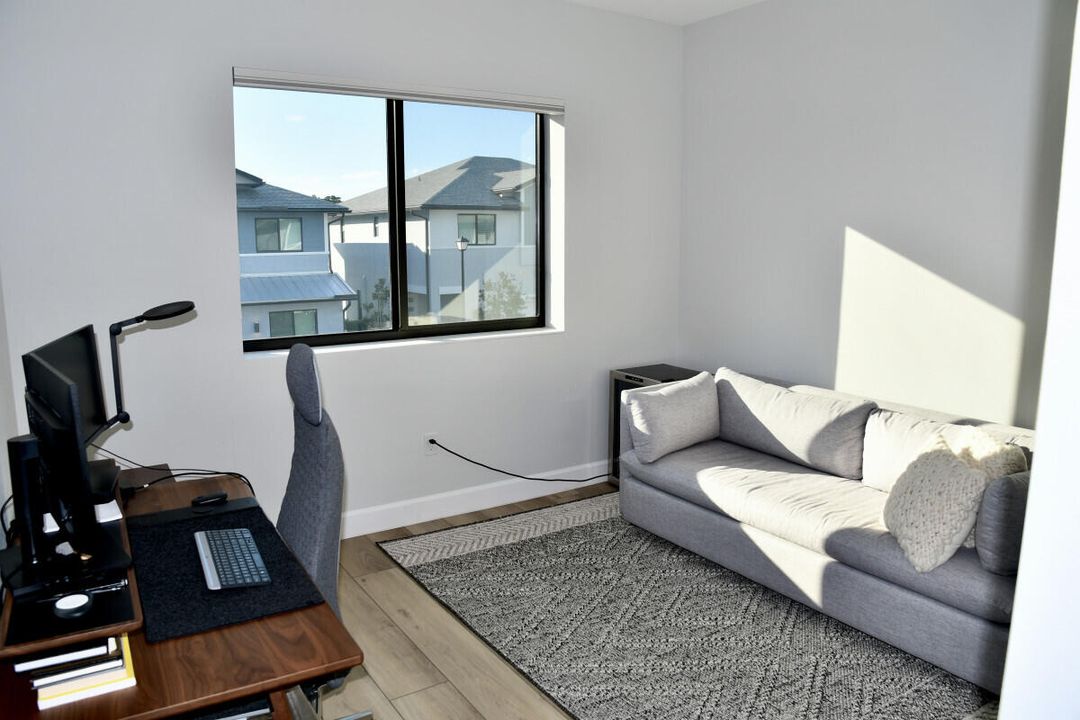 For Sale: $514,990 (3 beds, 2 baths, 1873 Square Feet)