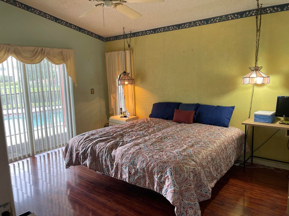 En Venta: $595,000 (4 camas, 2 baños, 2090 Pies cuadrados)