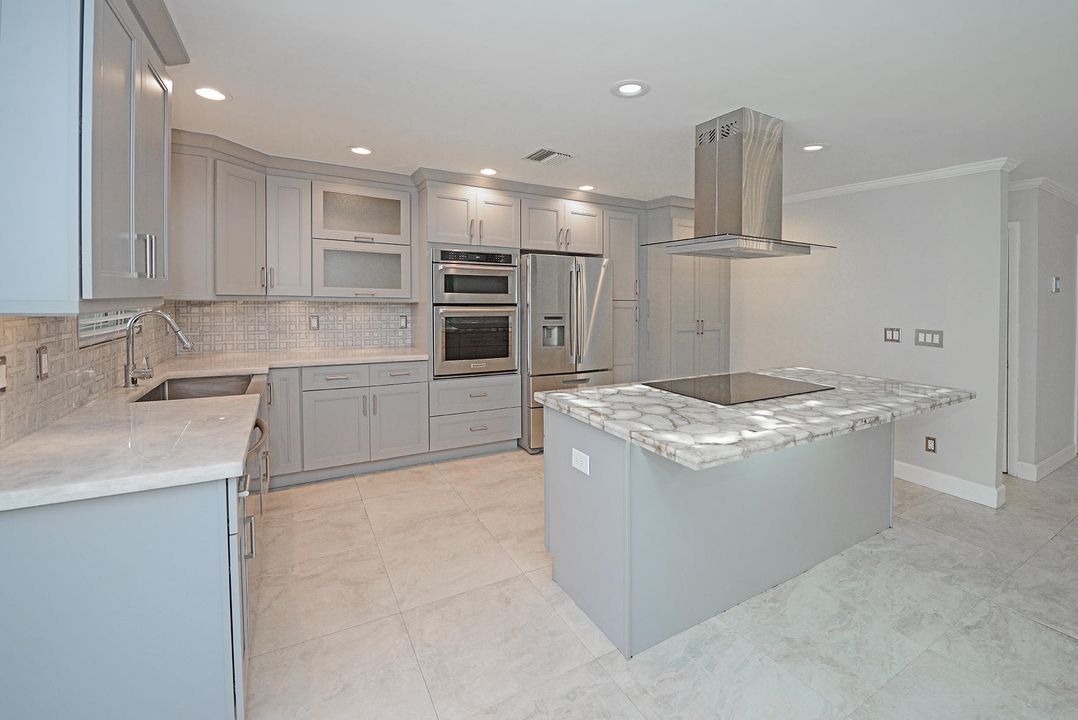 В аренду: $2,900 (2 спален, 2 ванн, 1478 Квадратных фут)