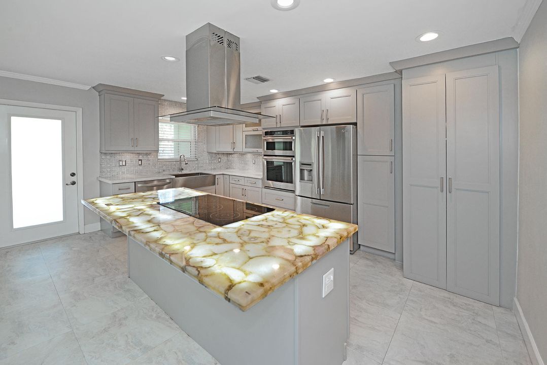 В аренду: $2,900 (2 спален, 2 ванн, 1478 Квадратных фут)