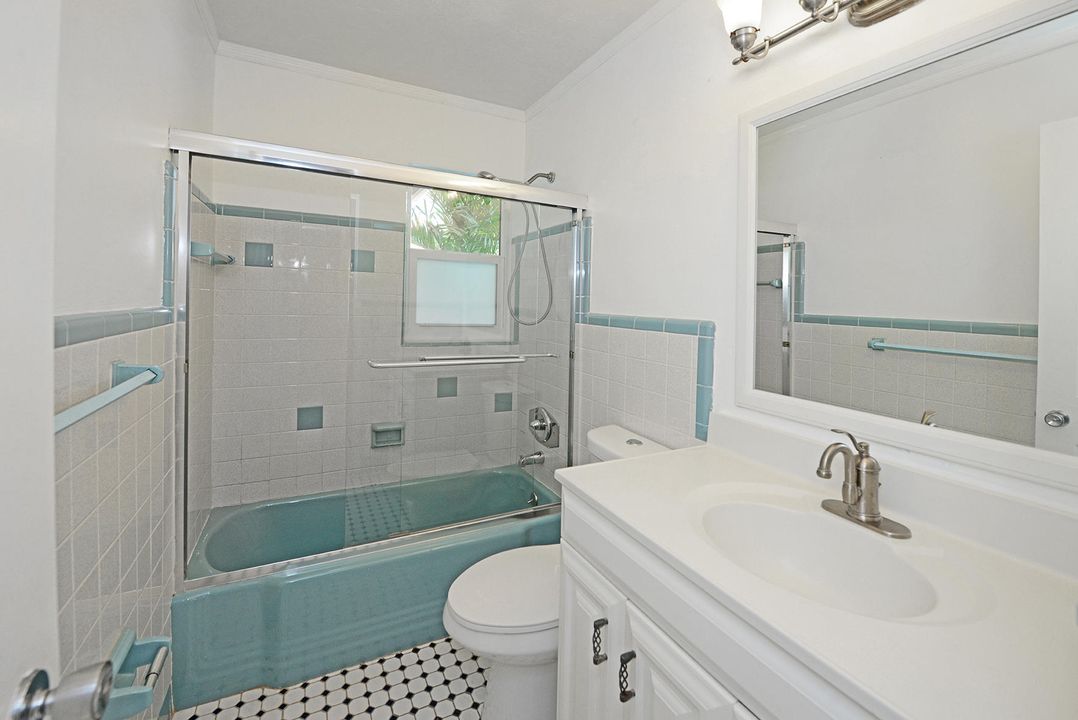 В аренду: $2,900 (2 спален, 2 ванн, 1478 Квадратных фут)