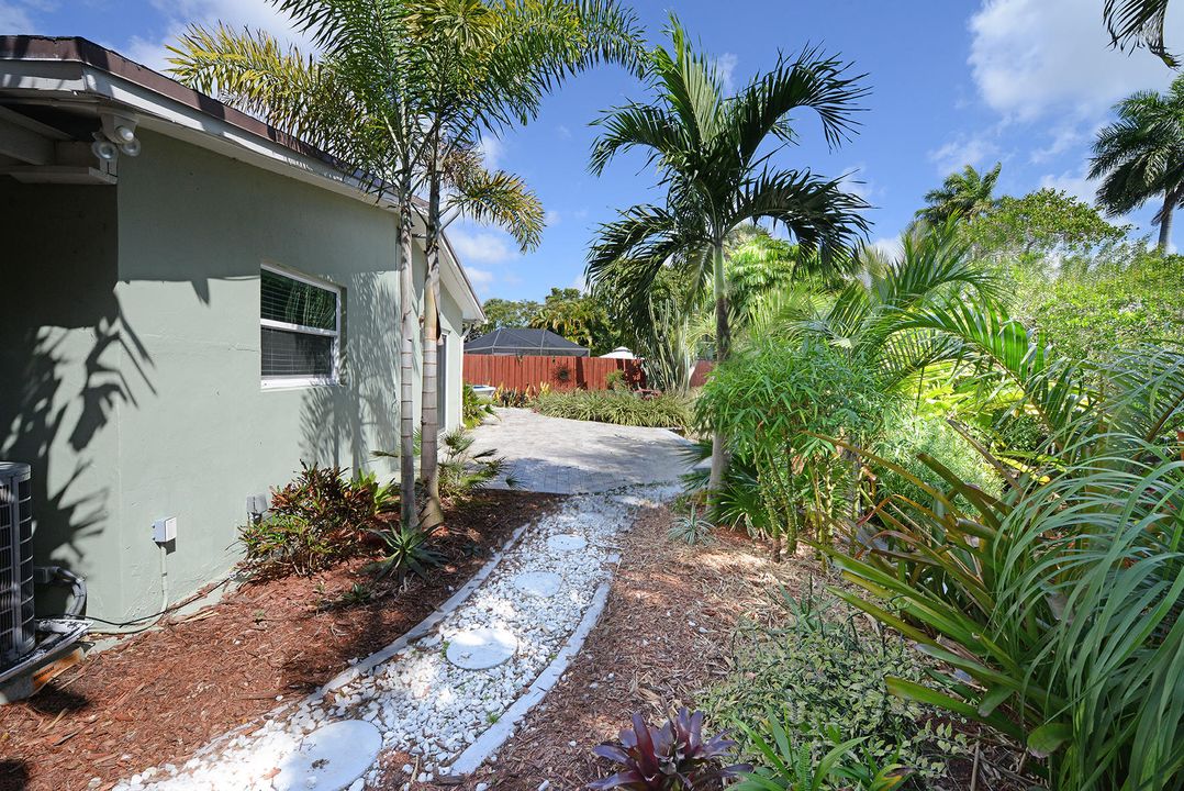 В аренду: $2,900 (2 спален, 2 ванн, 1478 Квадратных фут)