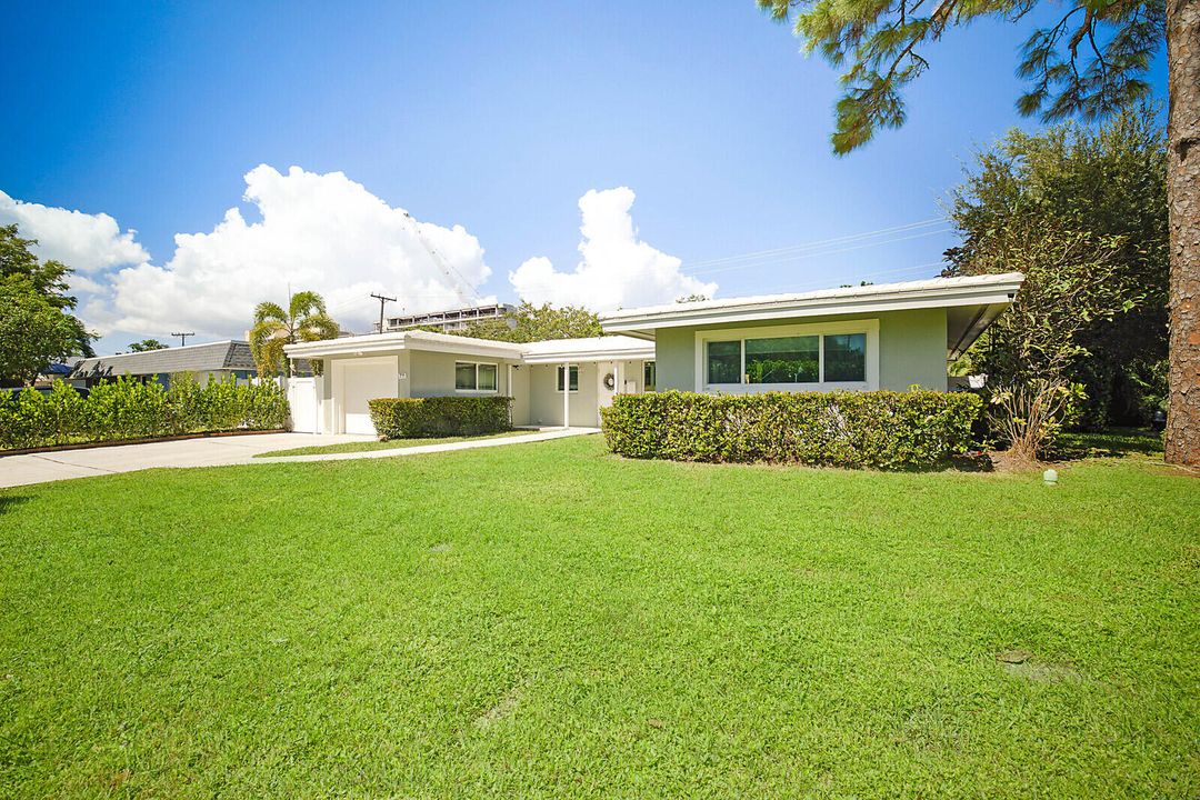 En Renta: $5,300 (3 camas, 2 baños, 1686 Pies cuadrados)