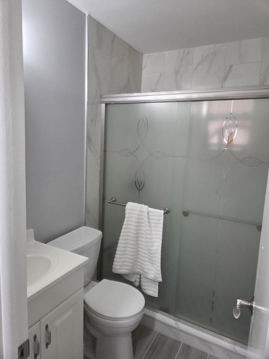 出租: $2,080 (2 贝兹, 2 浴室, 1100 平方英尺)