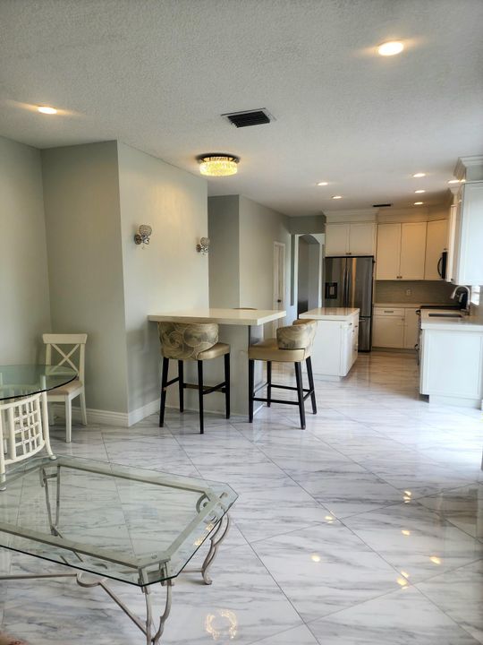 For Rent: $4,500 (4 beds, 2 baths, 2197 Square Feet)