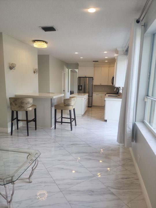 For Rent: $4,500 (4 beds, 2 baths, 2197 Square Feet)