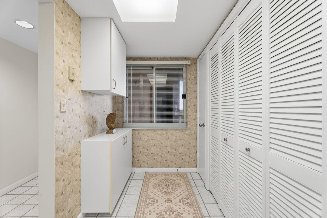 В аренду: $5,000 (2 спален, 2 ванн, 1187 Квадратных фут)