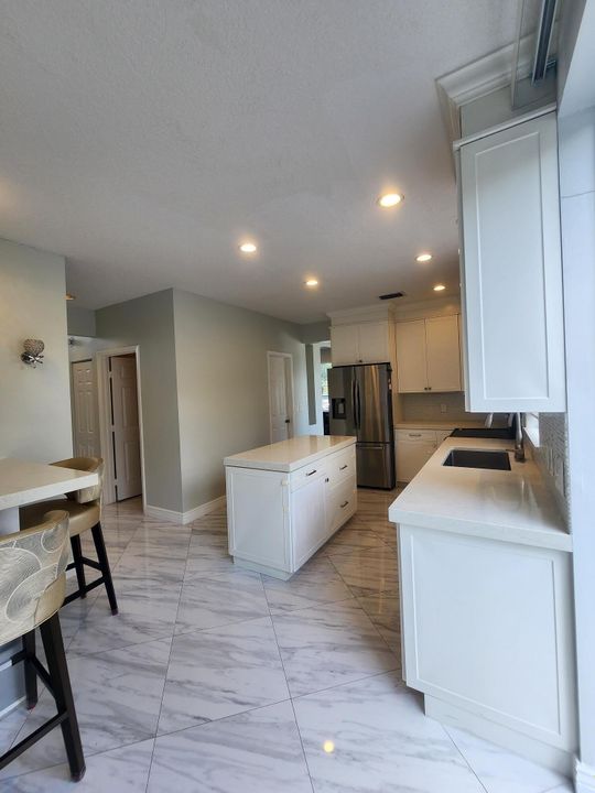 For Rent: $4,500 (4 beds, 2 baths, 2197 Square Feet)