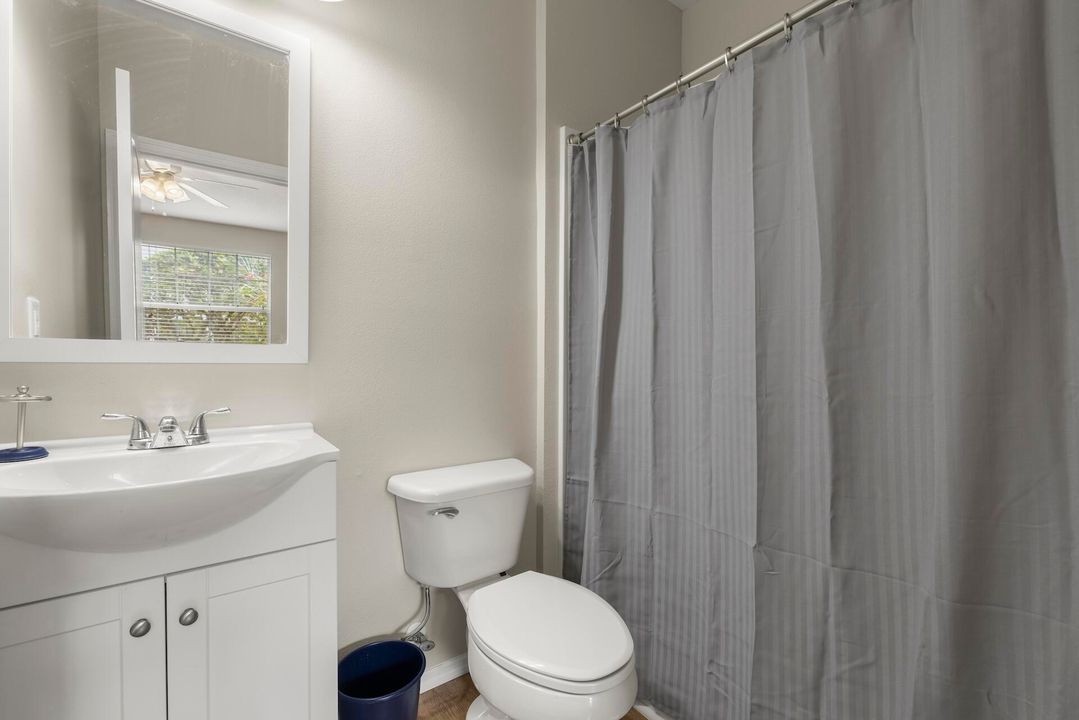 For Sale: $339,900 (3 beds, 3 baths, 1950 Square Feet)