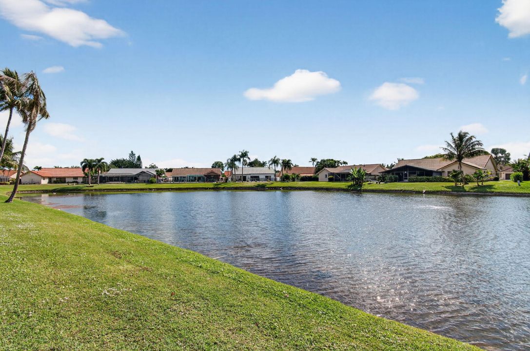 Active With Contract: $470,000 (3 beds, 2 baths, 1775 Square Feet)