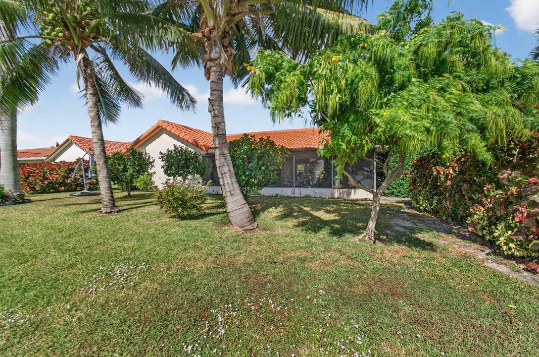 Active With Contract: $470,000 (3 beds, 2 baths, 1775 Square Feet)