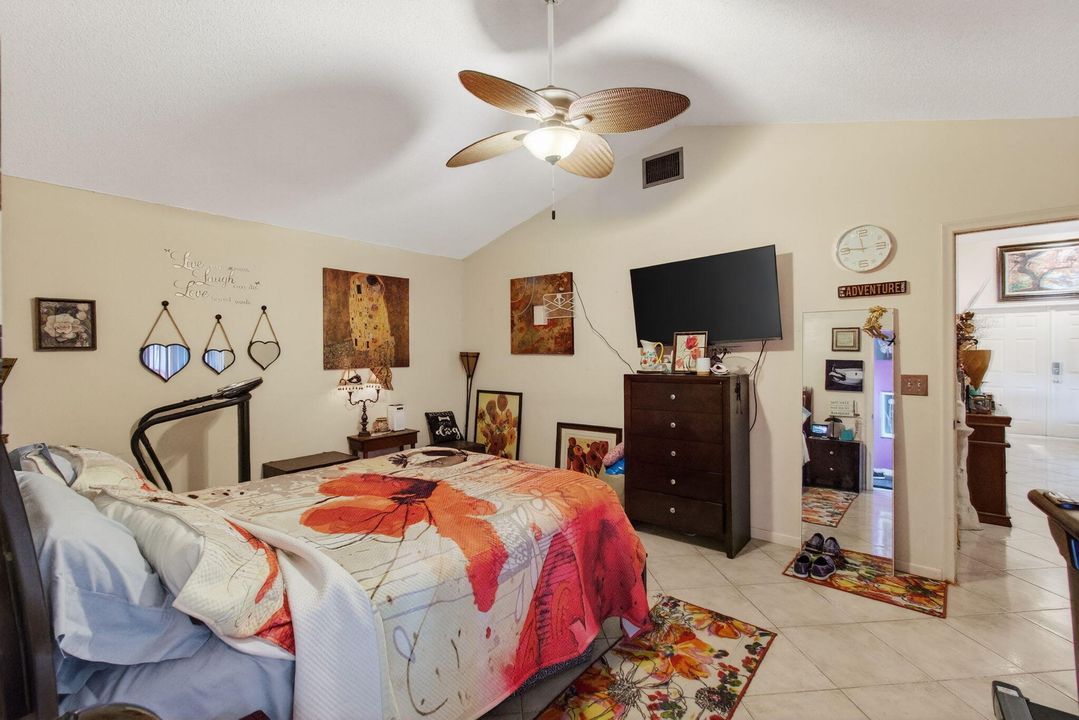 Active With Contract: $470,000 (3 beds, 2 baths, 1775 Square Feet)