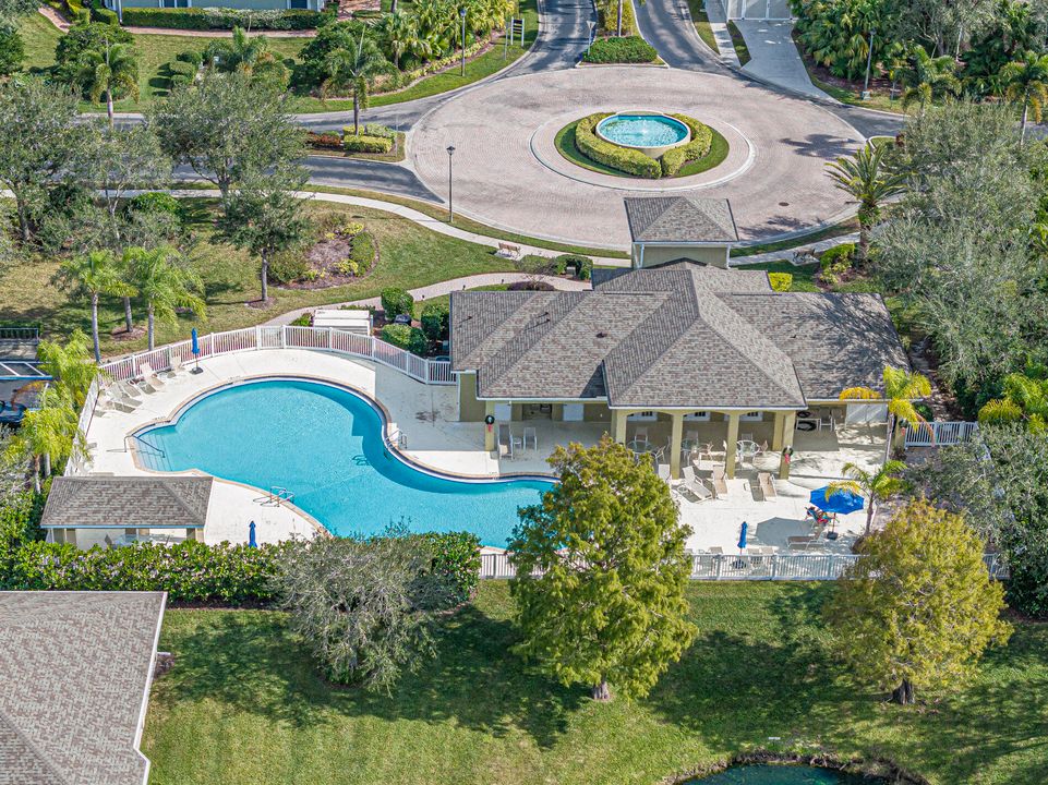 На продажу: $379,900 (3 спален, 2 ванн, 1529 Квадратных фут)