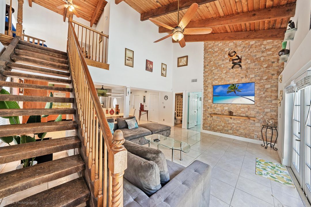 For Sale: $733,000 (2 beds, 2 baths, 1447 Square Feet)