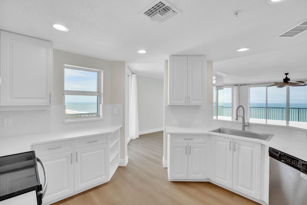 На продажу: $950,000 (3 спален, 3 ванн, 2387 Квадратных фут)