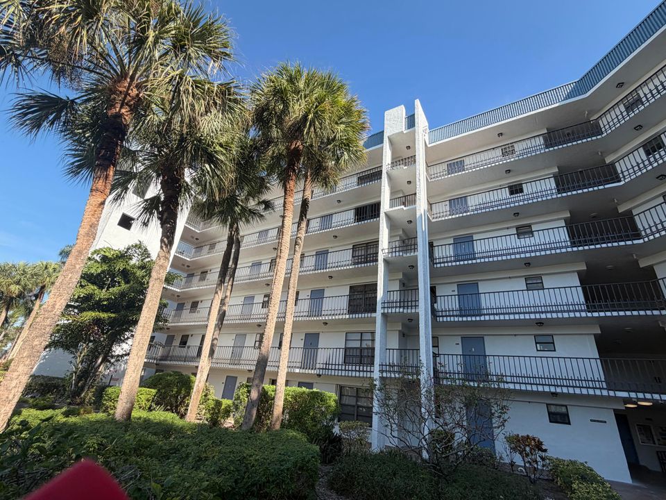 En Venta: $95,000 (2 camas, 2 baños, 1020 Pies cuadrados)