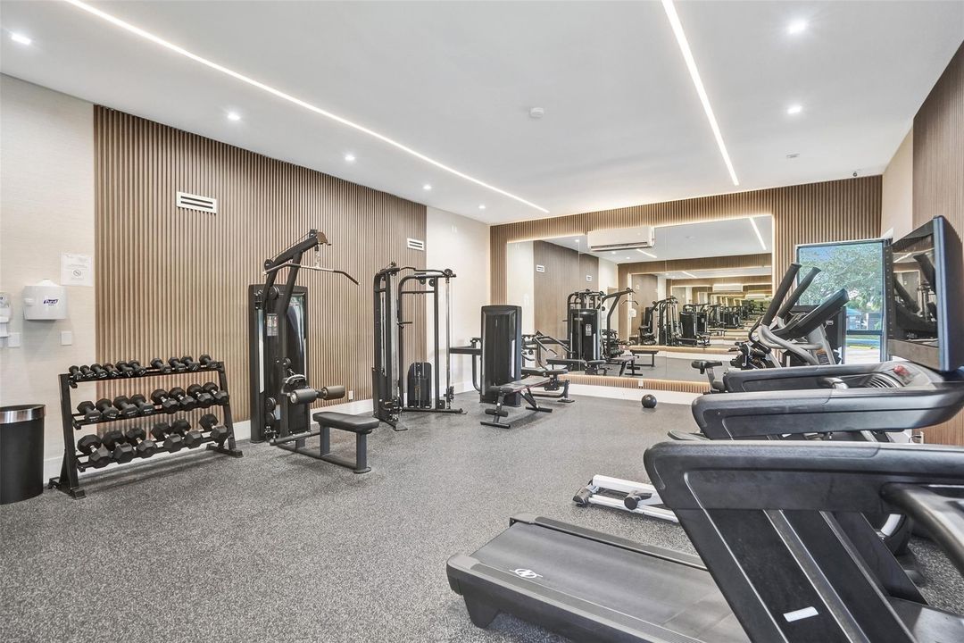 For Sale: $309,000 (3 beds, 2 baths, 1300 Square Feet)