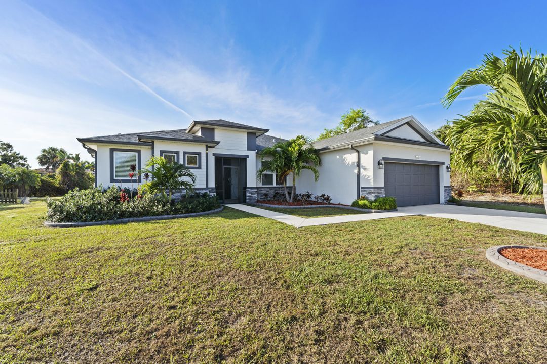 En Venta: $499,900 (3 camas, 2 baños, 2039 Pies cuadrados)