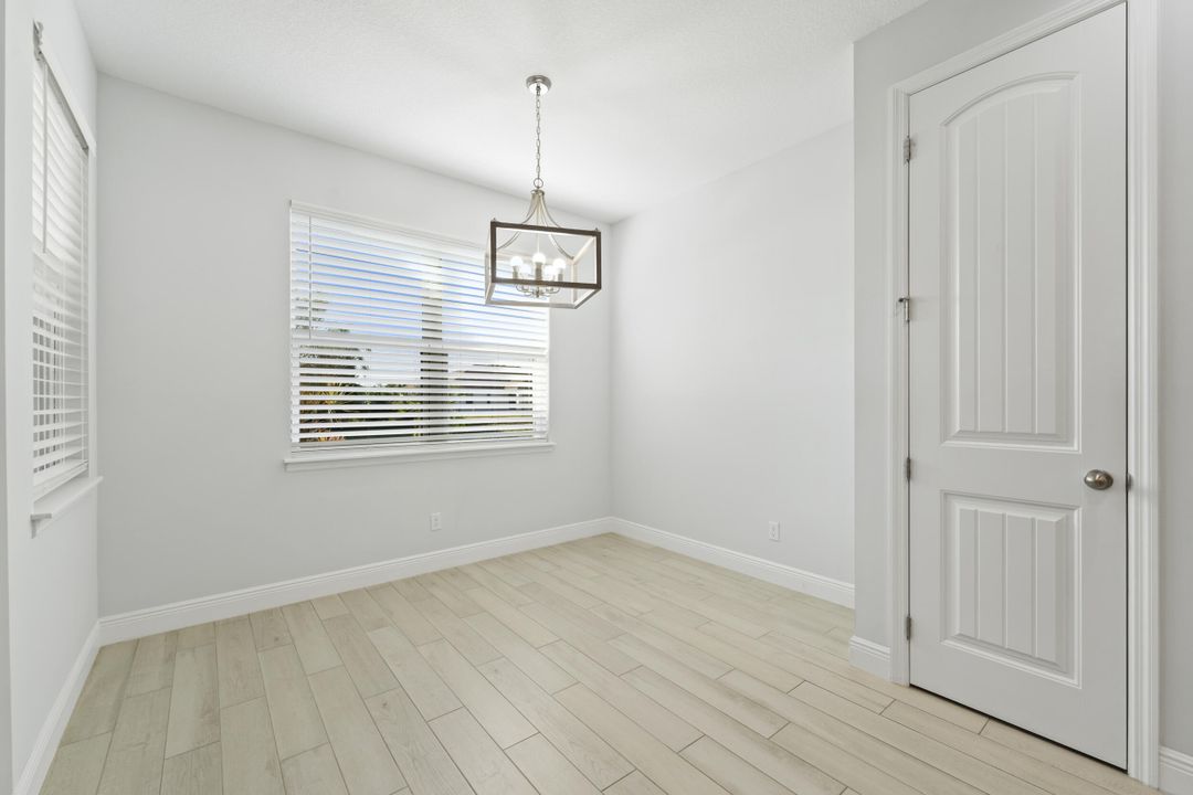 En Venta: $499,900 (3 camas, 2 baños, 2039 Pies cuadrados)