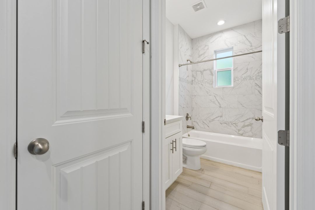 En Venta: $499,900 (3 camas, 2 baños, 2039 Pies cuadrados)