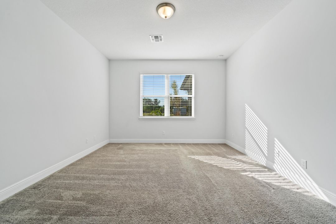 En Venta: $499,900 (3 camas, 2 baños, 2039 Pies cuadrados)