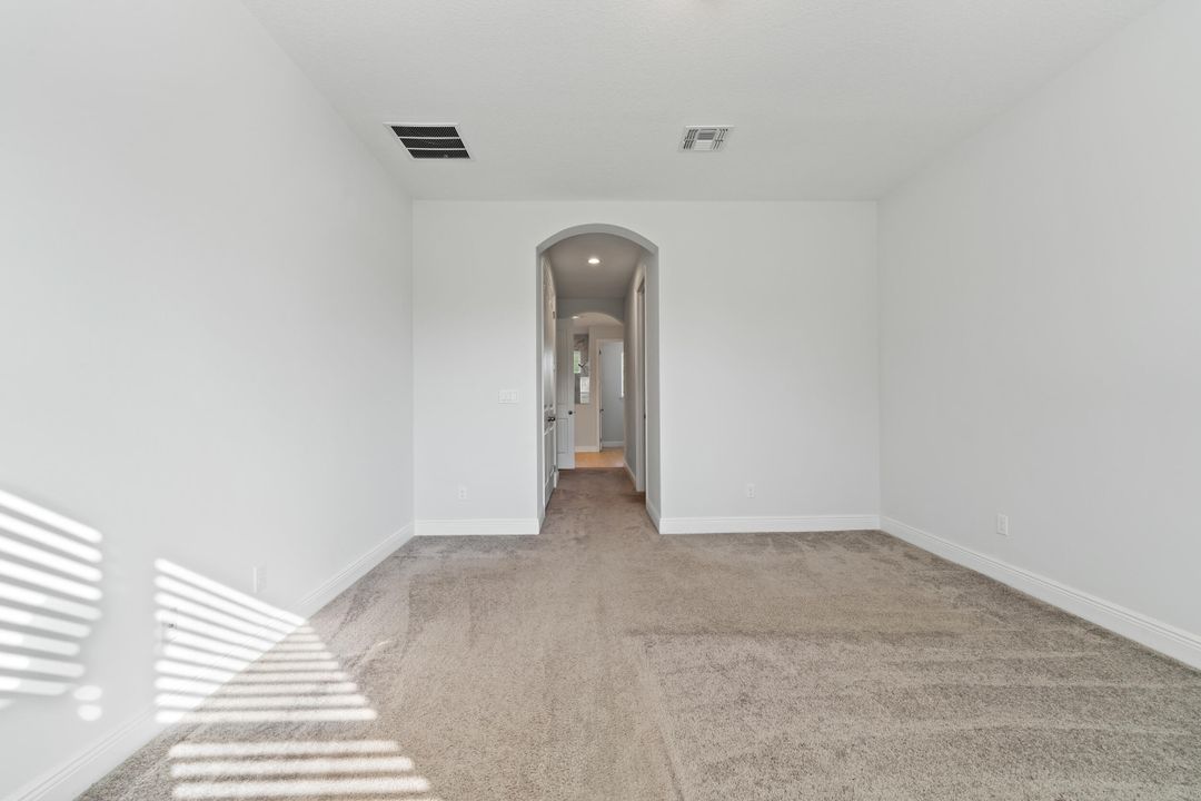 En Venta: $499,900 (3 camas, 2 baños, 2039 Pies cuadrados)