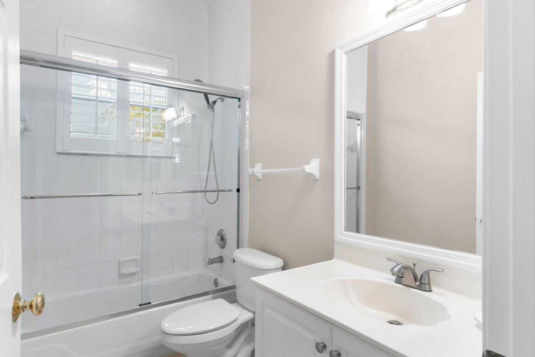 For Rent: $4,600 (5 beds, 3 baths, 2752 Square Feet)