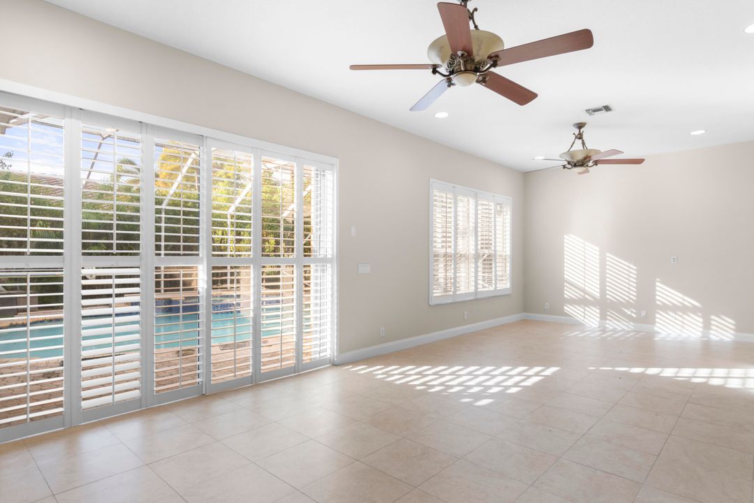 For Rent: $4,600 (5 beds, 3 baths, 2752 Square Feet)