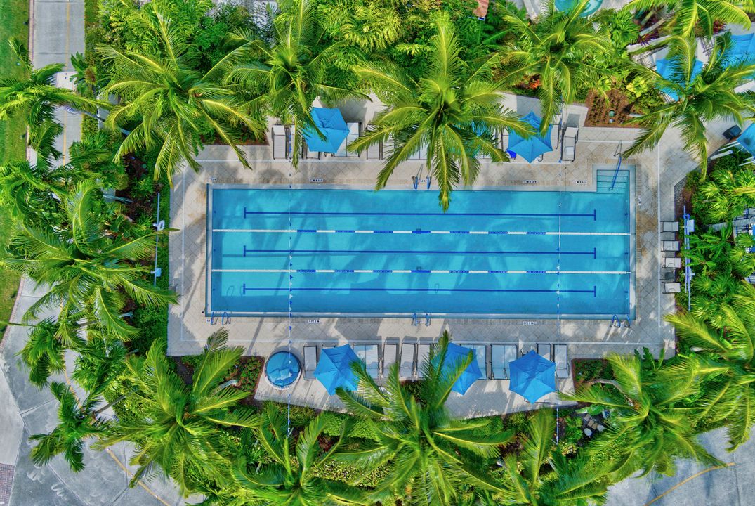 待售: $569,000 (3 贝兹, 2 浴室, 2118 平方英尺)