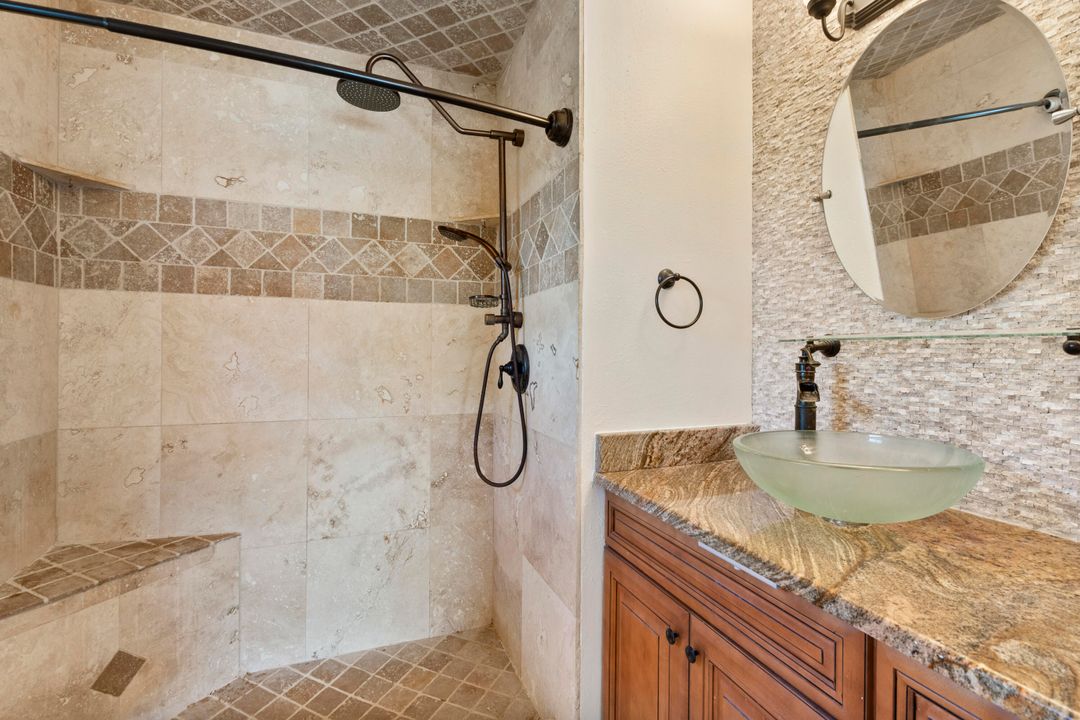 For Sale: $389,000 (3 beds, 2 baths, 1618 Square Feet)